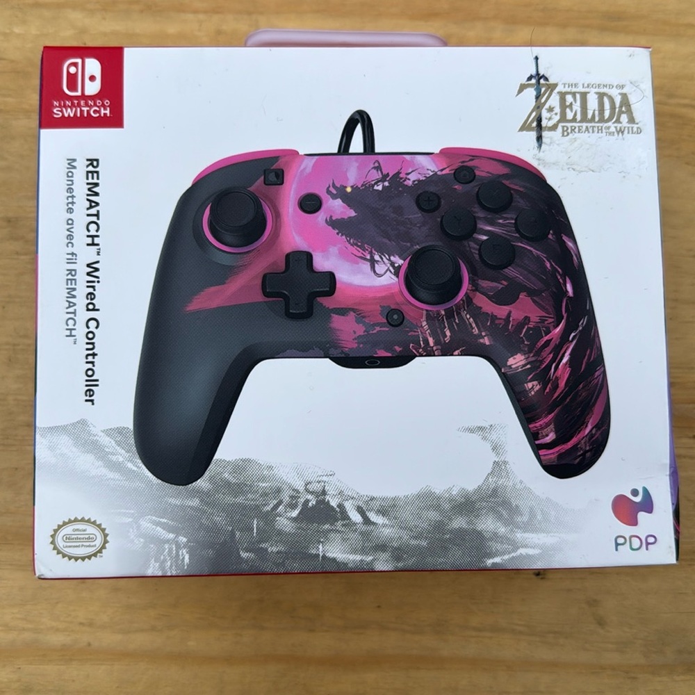 NIB The legend of zelda breath of the wild controller